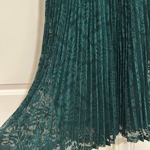 Studio One Dark Green Midi Dress size 6